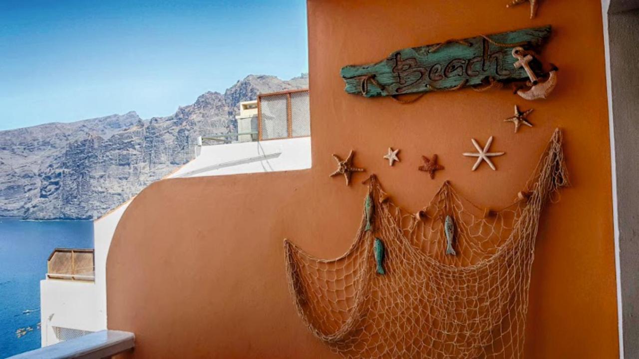 Acantilados de Los Gigantes, Islas Canarias, España Acantilado de los Gigantes Exterior foto