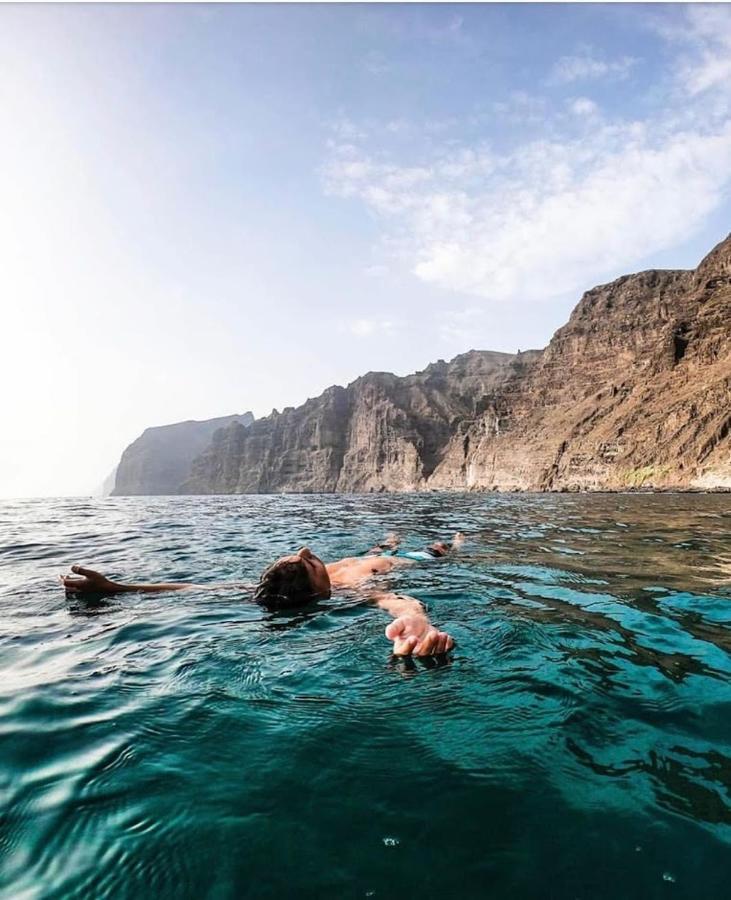 Acantilados de Los Gigantes, Islas Canarias, España Acantilado de los Gigantes Exterior foto