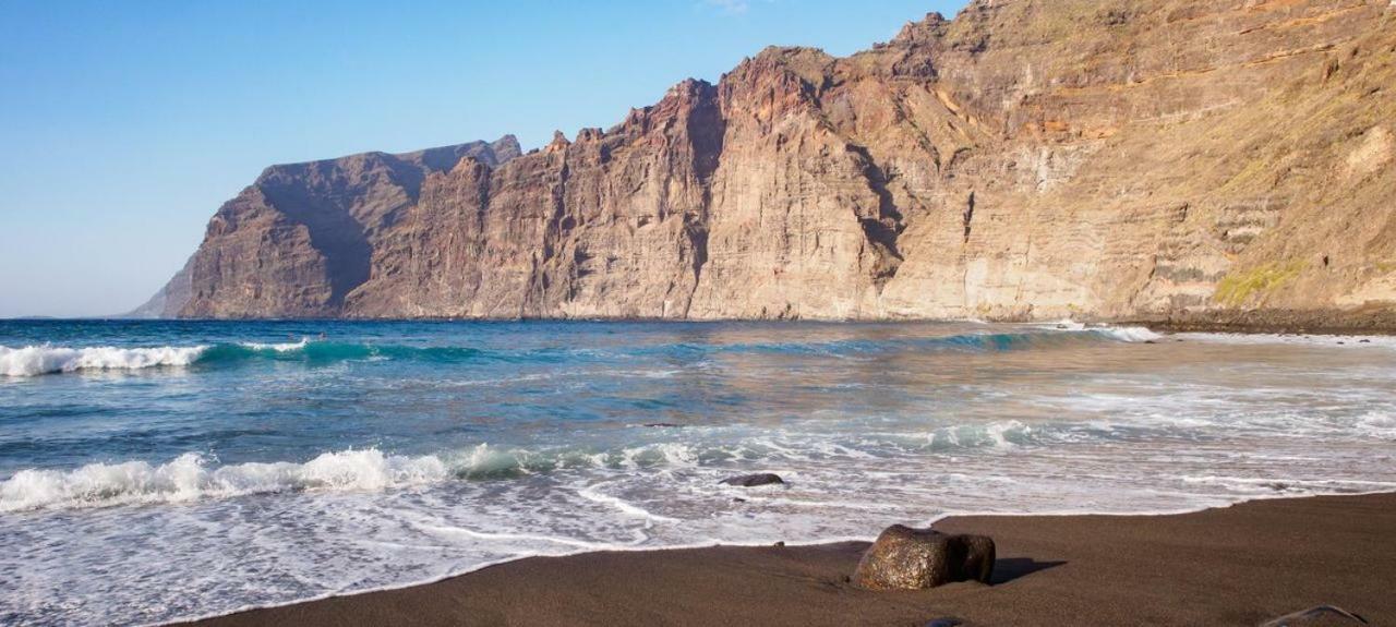 Acantilados de Los Gigantes, Islas Canarias, España Acantilado de los Gigantes Exterior foto